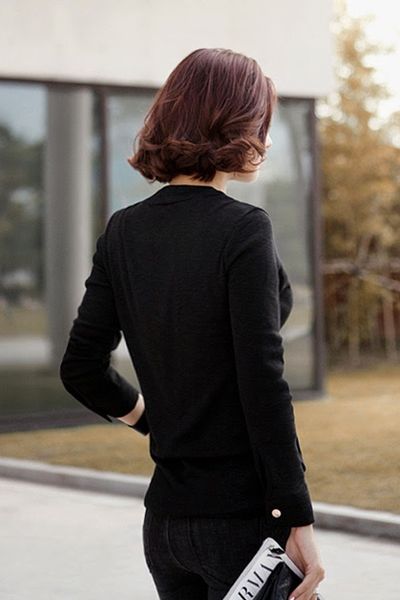 Áo thun tay dài đính nút dạo phố - 0994