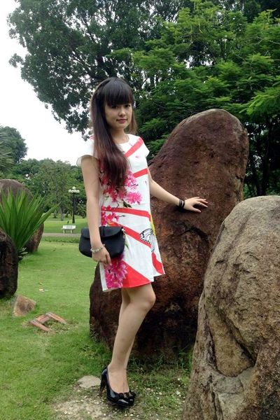 Đầm suông hoa bướm - 0620