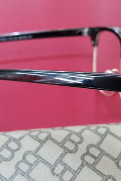 Kính gọng ngố cực hot - tr75
