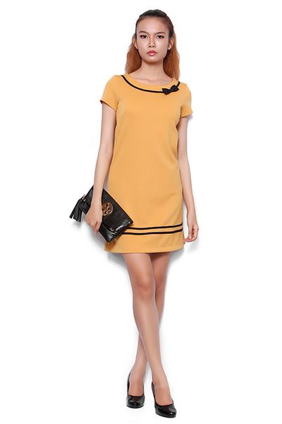 Đầm suông cổ nơ
