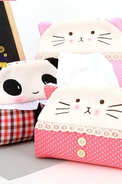 Hộp đựng khăn giấy gấu panda mèo kitty