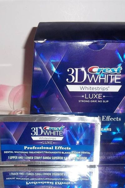 Miếng dán trắng răng thế hệ mới crest 3d white advanced vivid giá sỉ lẻ cạnh tranh 25x 50k51k52k