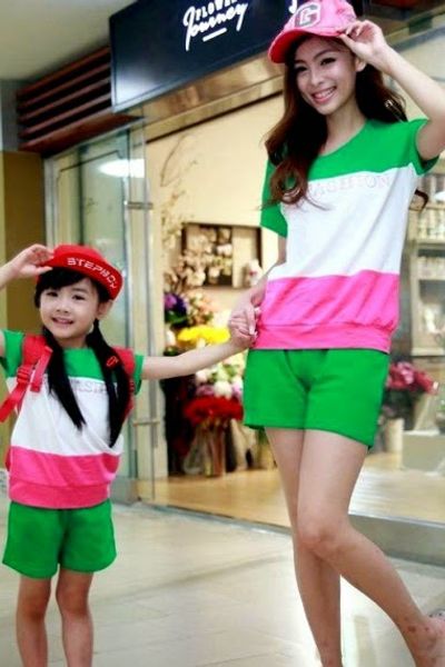 Set 2 bộ short phối màu mẹ bé - 0637