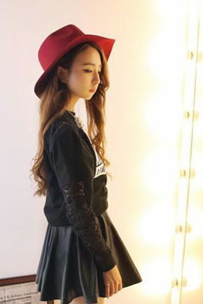 Áo thun ren nỉ alteration ms1054