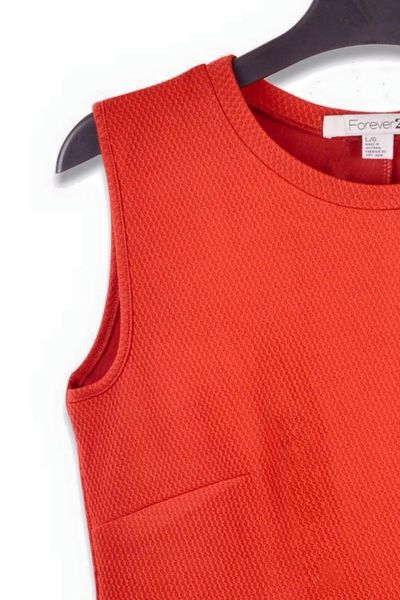 Đầm body sát nách f21