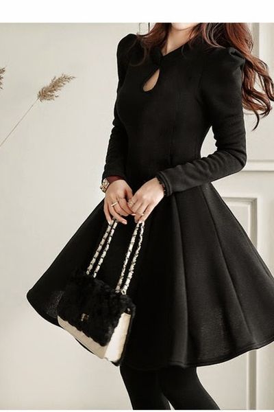 Đầm xòe cổ giọt nước ms1131