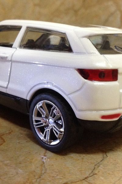 Xe hơi mô hình land rover evoque tỷ lệ 132