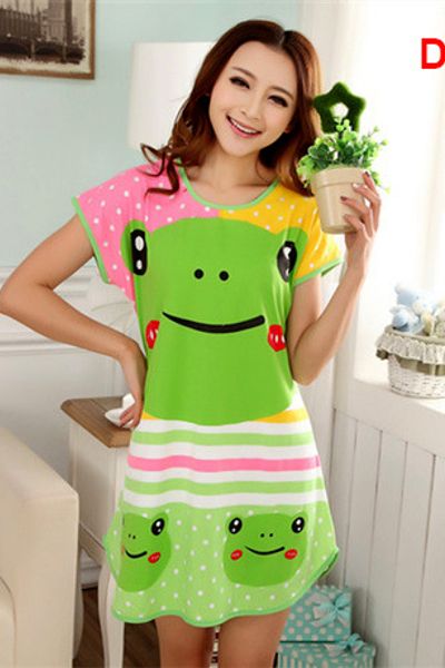 Đầm ngủ hoạt hình