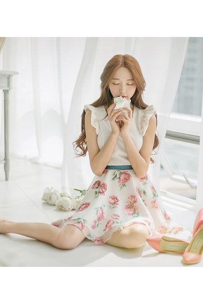 Đầm xòe cánh tiên chân váy hoa dv2397