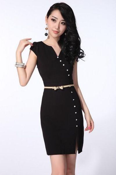 Đầm công sở đính nút