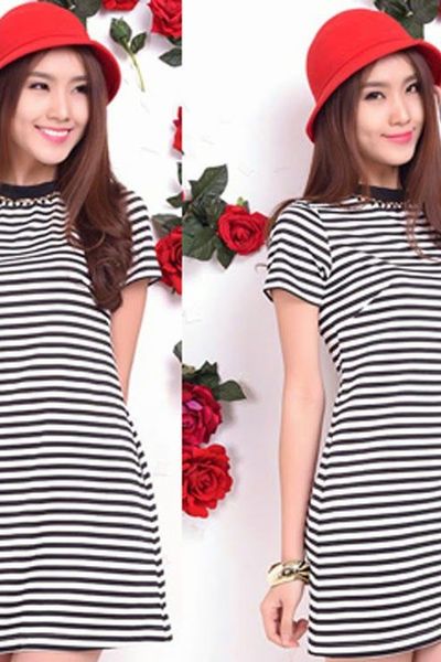 Đầm suông cổ đính hạt - 1411
