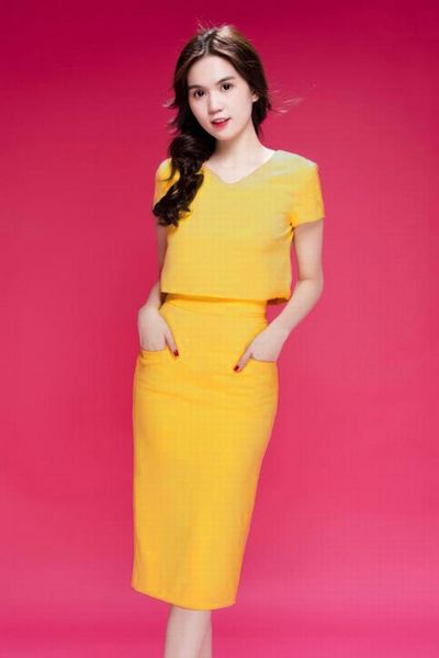 Set áo croptop chân váy bút chì - 1496