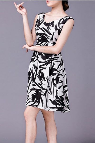 Đầm lá trúc trắng đen - 0452