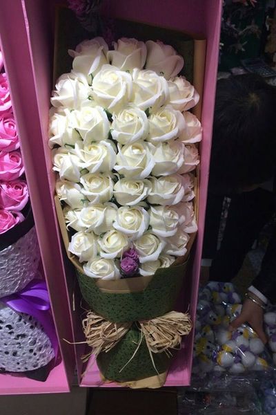 Hộp hoa sáp 33b 52b