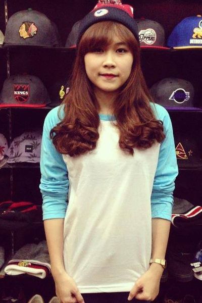 Áo thun raglan tay ngắn áo thun raglan tay dài áo thun trơn áo thun teen cặp đôi hàn quốc giá sỉ 35k ở đâu