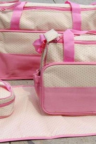 Túi mẹ và bé 5 chi tiết