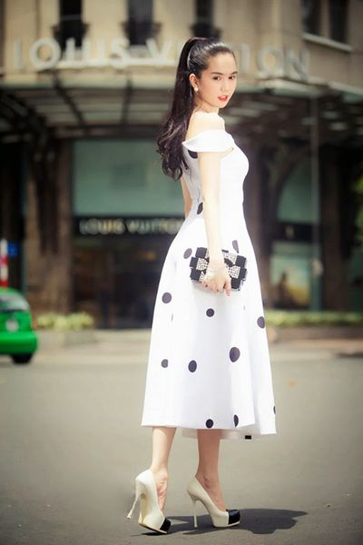 Đầm chấm bi trễ vai - 0754