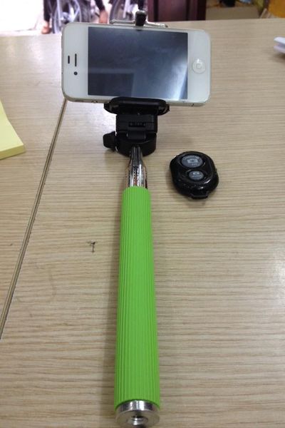 Gậy chụp ảnh remote blutool rời có rãnh chống xoay z7-01