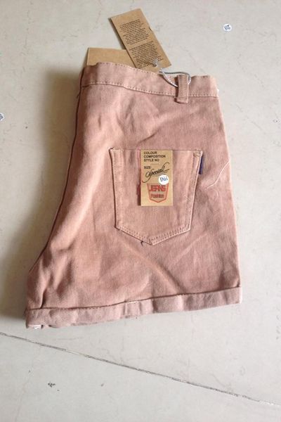 Quần short kaki nữ cạp cao