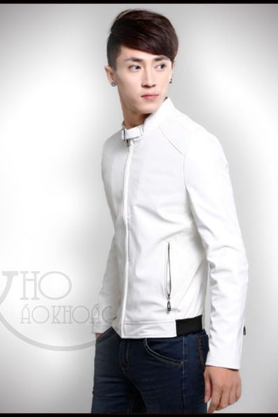 Áo khoác da màu trắng