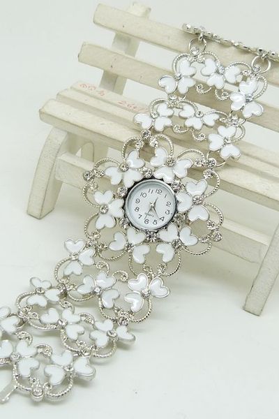Đồng hồ vintage nk