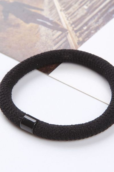 Thun len buột tóc