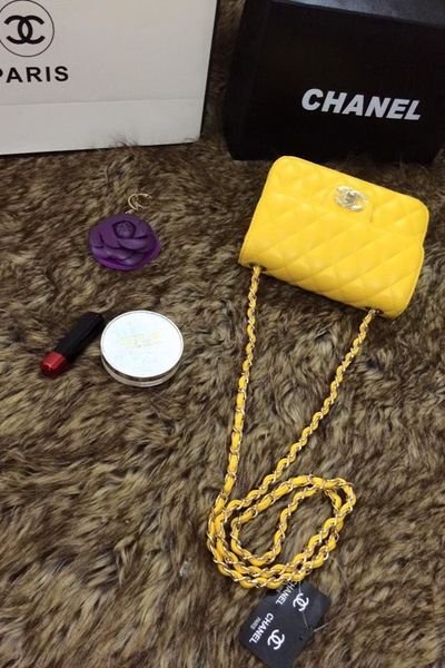 Túi chanel đủ màu chất khỏi chê nha các bạn