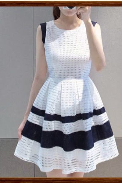 Đầm ren lưới sọc kim cương - 1390