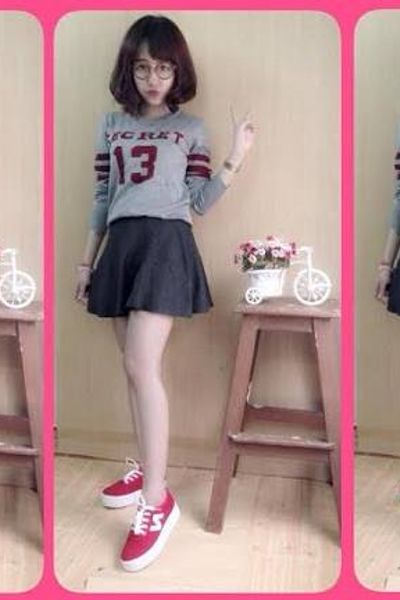 Áo thun 4 chiều 25k số 13 sml