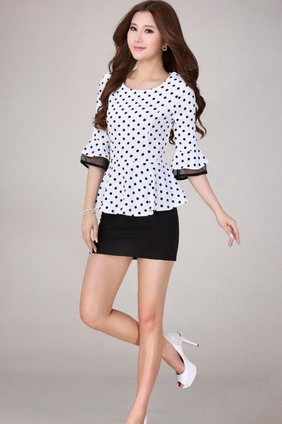 Áo chấm bi peplum tay cách điệu ms0927
