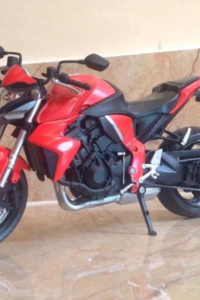 Xe mô hình trưng bày honda cb1000r - tỉ lệ 112
