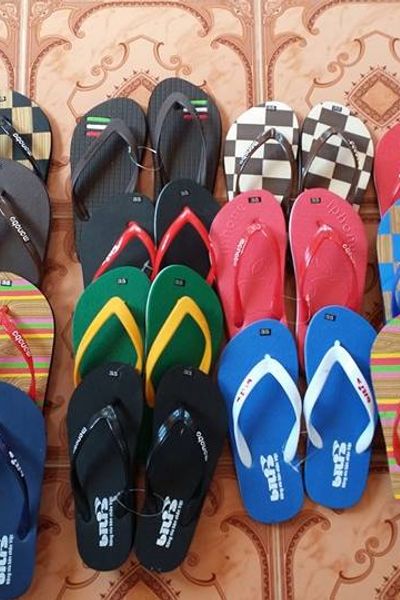 Dép xỏ ngón dành cho nam - nữ giá sỉ giá tốt
