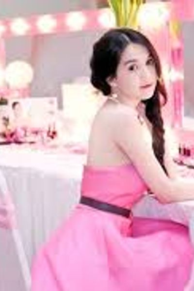 Đầm xòe công chúa