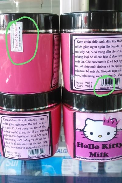 Kem trắng da hello kitty milk