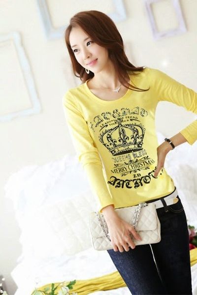 Áo thun nữ tay dài in hình vương miện - 0956