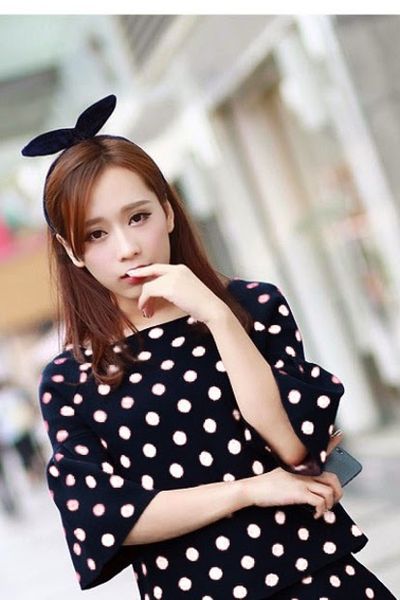 Set áo croptop váy xòe chấm bi ms1137
