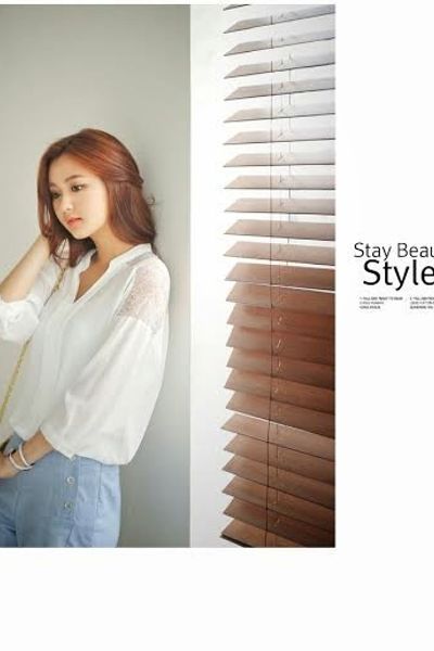 Áo sơ mi cổ trụ phối ren - 0819