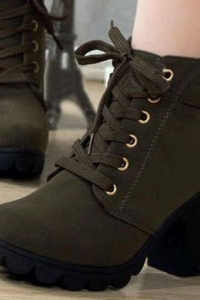 Giày boot nữ kiểu dáng mới đẹp sg2000-350