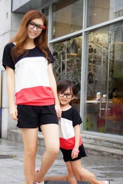 Set 2 bộ short phối màu mẹ bé - 0637