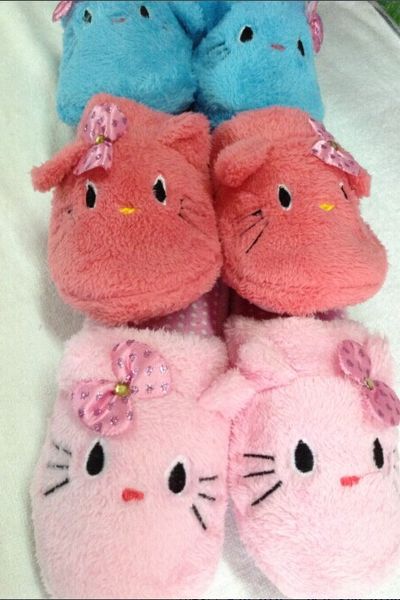 Dép bông nhung hello kitty xinh xắn đi trong nhà