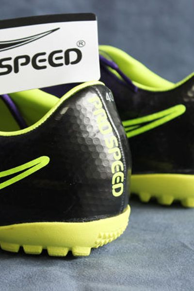 Giày đá banh pro speed