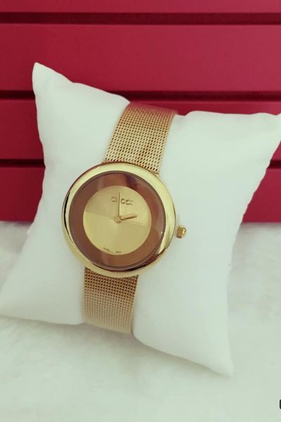 Đồng hồ đeo tay nữ gucci