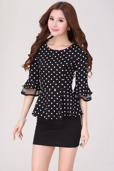 Áo chấm bi peplum tay cách điệu ms0927