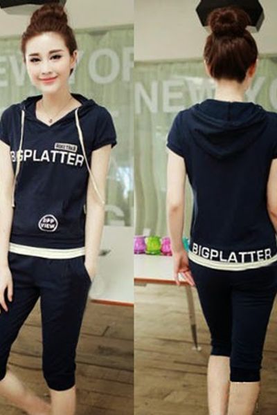 Bộ đồ thể thao có nón - 0579