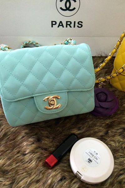 Túi chanel đủ màu chất khỏi chê nha các bạn