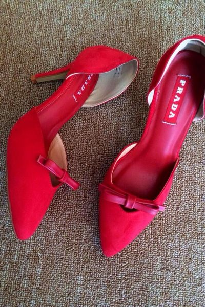 Prada nơ nhỏ cao 7cm