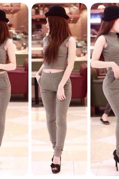 Set xanh dạ len đính nơ sau