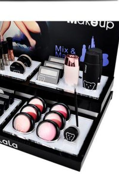 Phấn trang điểm balala