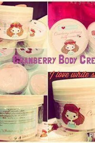Cranberry whitening body cream 225gr