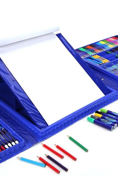 Bộ màu vẽ 215 món cho bé